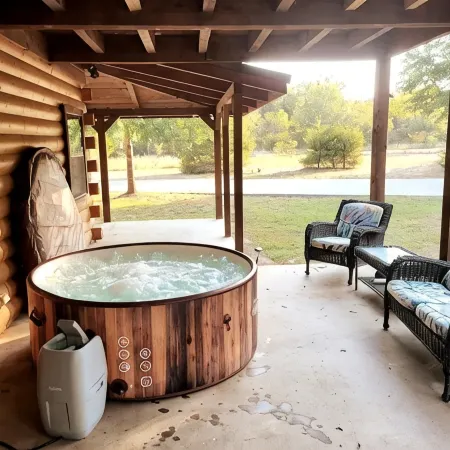 Spacious log cabin for country getaway