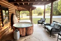 Spacious log cabin for country getaway