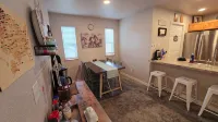 ❤ Bed & Breakfast Nook ❤ Fenced Yard ❤ Hot Tub ❤ Heated Floors ❤ Pet Friendly ❤ - Wifi