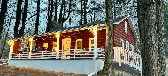 Cheerful 4 rooms Cabin with 2 bath near BU Hotels in Broome County