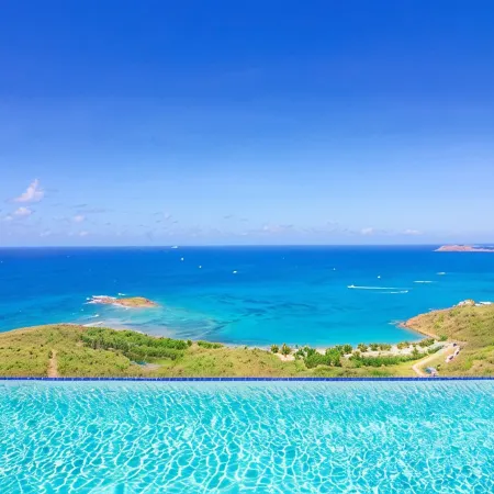 Private Paradise!  One level, panoramic views from every room!