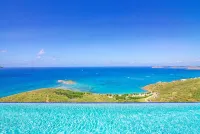 Private Paradise!  One level, panoramic views from every room!