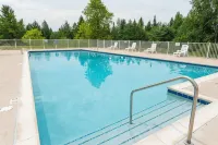 Near Boyne & Lake Michigan ~ Hot Tub ~ Pool ~ Game Room ~ Fire Pit - Pools