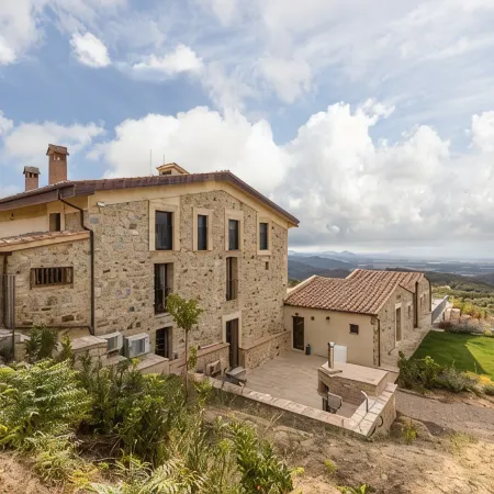 A fantastic pool in a Tuscan farmhouse with breathtaking views of the Maremma