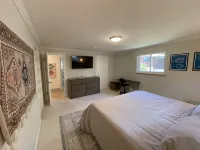 Mid-Century Modern Gem next to Trails, Ski Resorts and Downtown Ogden - Homestays