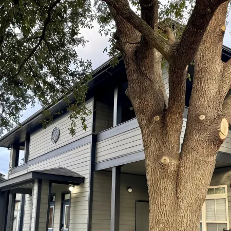 2nd Floor Walk-up. Close to Wedding Venues, Restaurants and More! Hotels in Berkeley County