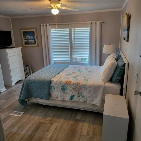 The Flip Flop Zone - Retreat by The Beach