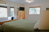 Uniquely Alaskan Vacation Home