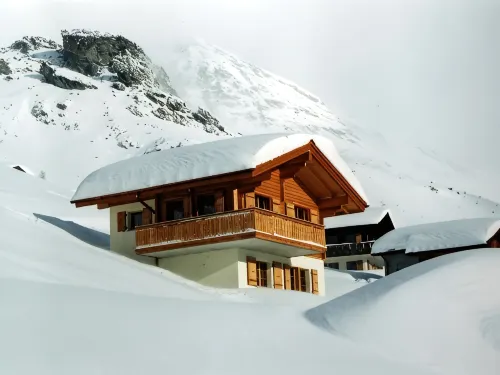 Cabin in Wiler with sauna and Wi-Fi