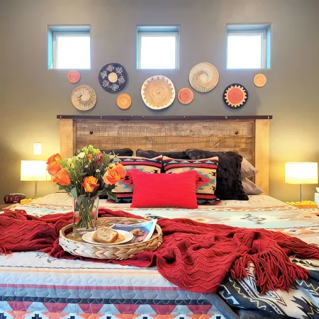 Navahouse w/ Game Room, sleeps 6, by Antelope Canyon