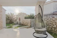 Villa White Rose with Private Pool - Виллы