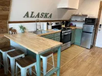 The Moose @ Exit Glacier Cabins - Chalets