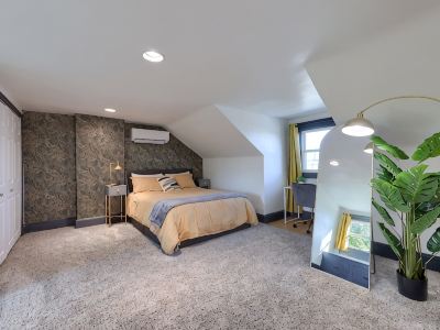 Modern Downtown Lancaster Apt – Walk to Train & Amtrak