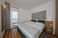 Hotel Medena - parking