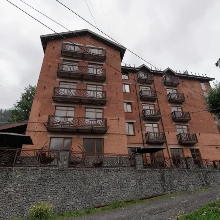 Alpijskij Hotel