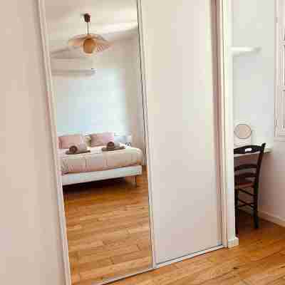Le Chastel, historic center, T3 refurbished Rooms