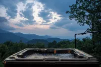 Stunning modern cabin with breathtaking views of Maggie valley - Villas