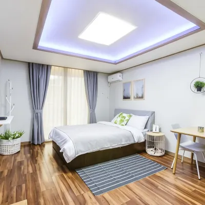 Flower Pension in Namyangju โรงแรมใกล้จินจอบ-อึบ