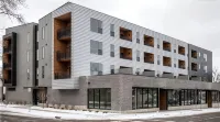 The Fox Den in Downtown Bozeman with Mountain Views, Large Private Deck