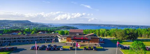 Clarenville Inn - piscine