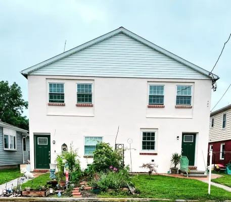 Cozy 2-bedroom apartment with WiFi, AC in charming Havre de Grace - 3-Star