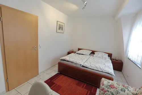 Roof terrace apartment - Right next to the pedestrian zone and Brühl Castle Park.