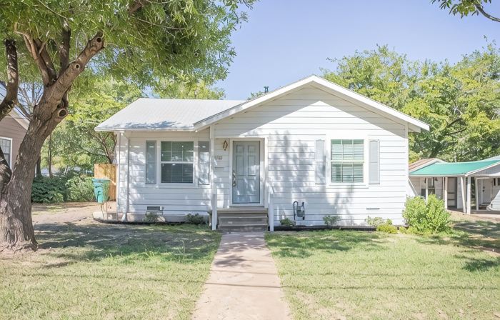 Charming 2-bedroom home close to downtown and University of Mary-Hardin Baylor