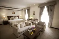 Ambassador, New Delhi - Ihcl SeleQtions - Pet friendly