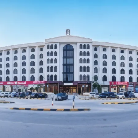 Hamdan Plaza Hotel Salalah, an Htg Hotel