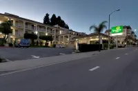 Vagabond Inn San Pedro - Parking