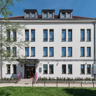 City Solei Boutique Hotel Отели рядом с достопримечательностью «Старый рынок»