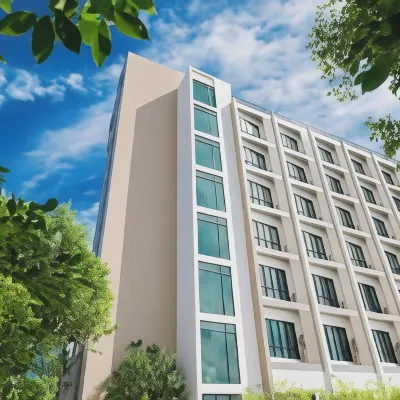 Mayuu Ayutthaya Hotel Отели рядом с достопримечательностью «Португальское поселение»