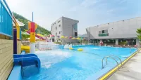 Namyangju Aintio Pension - parking