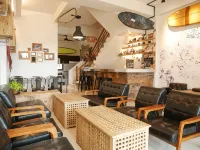 Wave Backpackers - Hostel