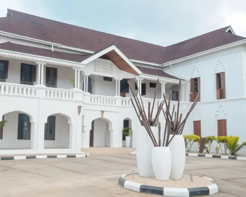 The Manor House by Sansi Hotels in West