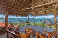 Top Rated/Oceanview, Closest to Manuel Ant. Park & Beach, W/Daily Wildlife Visit - อ่างจากุชชี่