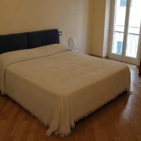 Penthouse on two levels at 20 meters from the sea in the center of Loano
