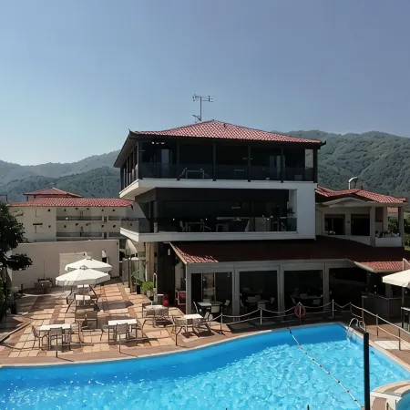 Alexander Inn