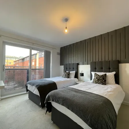 Grand Station Suite Отели в г. Уольверхэмптон