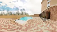 Holiday Inn Express & Suites LA PLACE by IHG - Pools