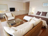 Hotel Blueberry Hill Katsuura - parcheggio