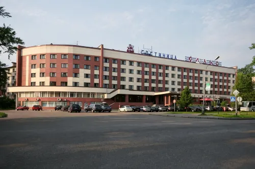 Sadko Hotel - Cho phép mang theo thú cưng