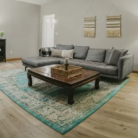 100 N Third • Cozy Downtown Apartment • Pet friendly!