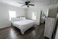 Pet-friendly home walking distance to Downtown Monroe