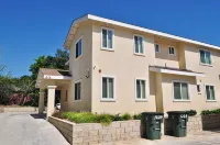 Cozy spacious house near RoseBowl, DTLA, and more