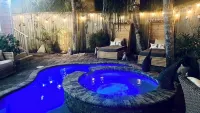 Gorgeous home in Vilano.  Situated btwn Beach  & Public boat launch with pool - balcony