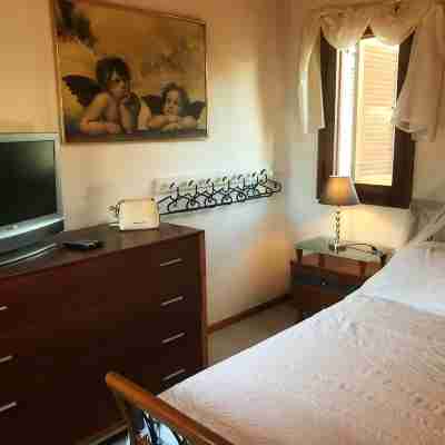 Luxury Residential Home Evangeli Rooms