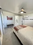 Casita Retreat Apt: Full Kitchen, Sleeps 2, Near Sand Hollow, Zions, & St George - balcony