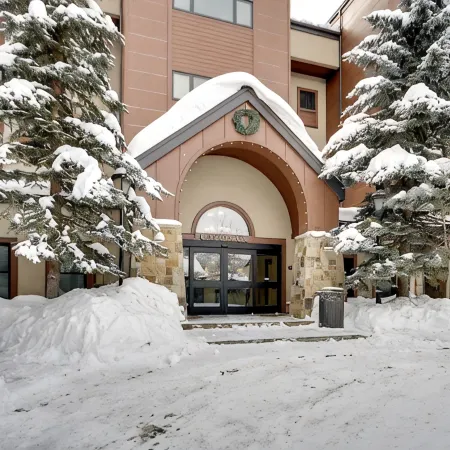 Summer Favorite_Peak 9_Village at Breck Resort_2 Blk to Main St/Pool & Hot Tubs+