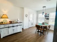 Beautiful Boho Bungalow - New Renovation - 4-نجوم